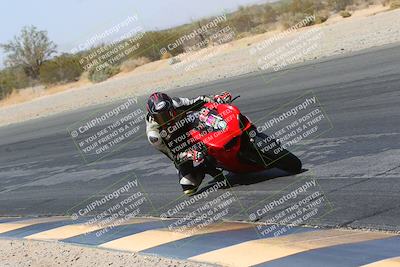 media/Mar-28-2022-Superbike Trackdays (Mon) [[b8603d0f67]]/Open Track Time/Turn 3 Inside/